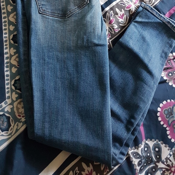 SOLD ** American Eagle jeggings - Picture 5 of 5